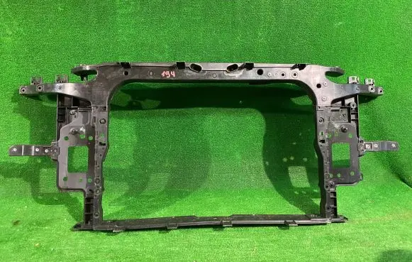 Hyundai Kona I Radiator support slam panel