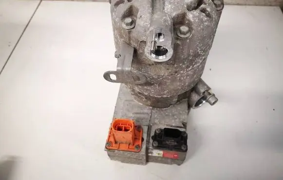 Volkswagen ID.3 Air conditioning (A/C) compressor (pump) 12E010001G