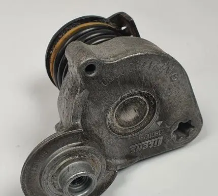Mercedes-Benz C W203 Timing belt tensioner A2712000270