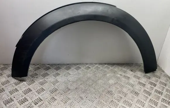 Front arch trim