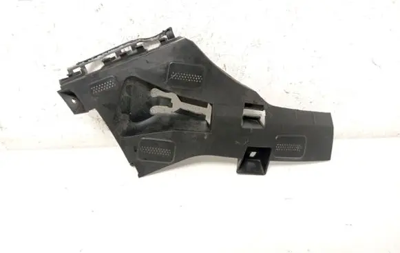 Mercedes-Benz A W176 Front bumper mounting bracket A1768851400