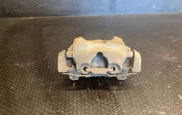Ford S-MAX Front brake caliper 