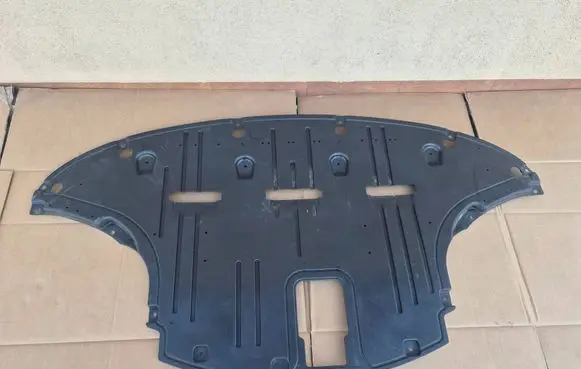 Hyundai Kona II Engine splash shield/under tray 29110HF000