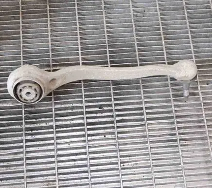 Mercedes-Benz C W205 Front lower control arm/wishbone 20501RE