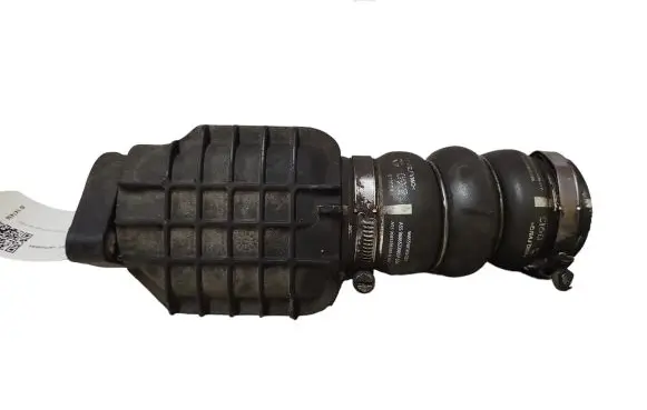 Peugeot 5008 Intercooler hose/pipe 9687261180
