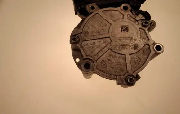 Audi Q5 SQ5 Vacuum pump 06K145100AE 120417A