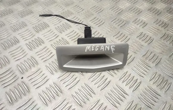 Renault Megane II Tailgate opening switch 8200171080