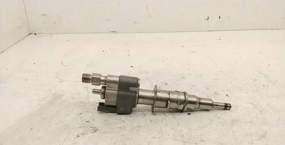 BMW 3 E90 E91 Fuel injector 7589048 10181010 13537589048-08