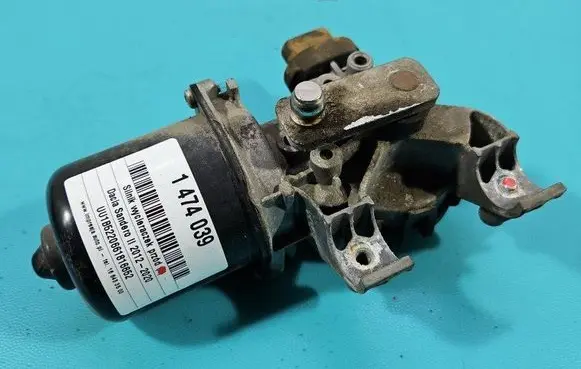 Dacia Sandero Wiper motor 288009321R IMPRK1474039
