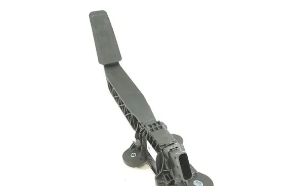 Jeep Grand Cherokee WL Accelerator throttle pedal 68360648AC