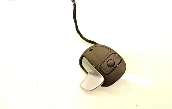 Jeep Grand Cherokee Steering wheel buttons/switches 1YR10LU5AC