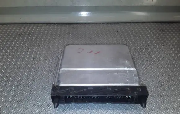 Volvo XC90 Engine control unit/module 08677708A 0281010319 28SA5360