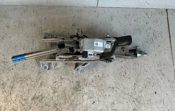 Steering wheel axle set
