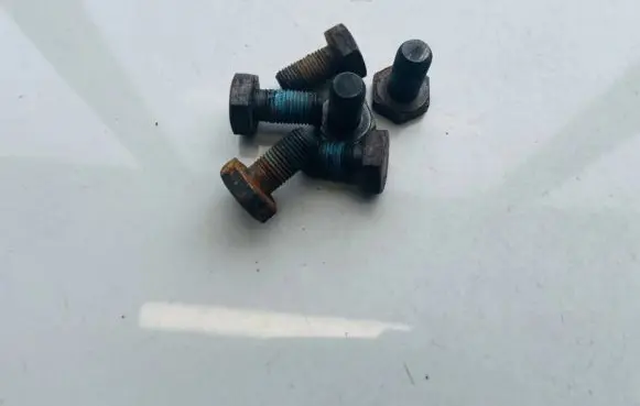 Alfa Romeo 156 Nuts/bolts 