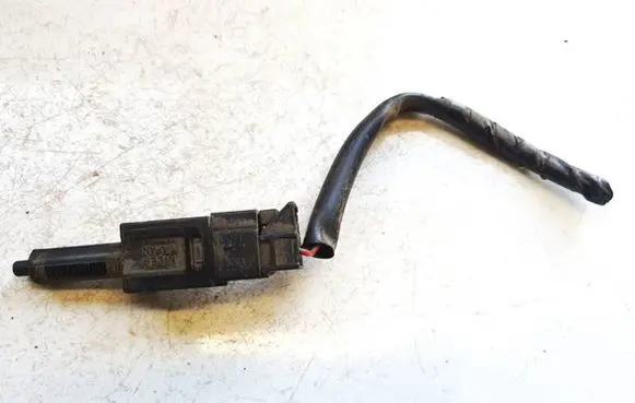 Nissan Primera Brake pedal sensor switch