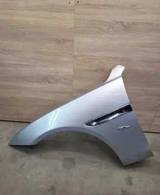 Jaguar XE Fender GX7316016AD