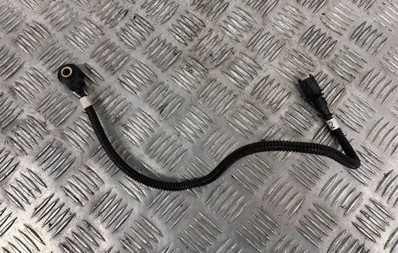 Maserati Ghibli Detonation knock sensor 0261231212