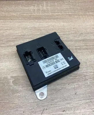 Mercedes-Benz E W211 Comfort/convenience module 2115452132