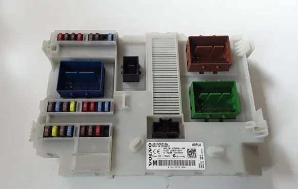 Volvo XC60 Fuse module 31412970