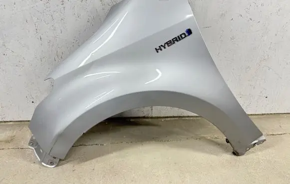 Toyota Yaris XP210 Fender 