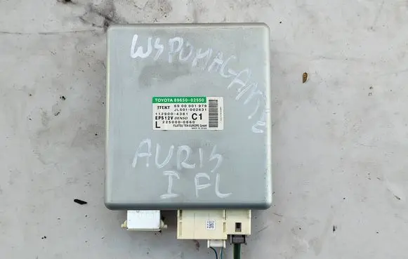 Toyota Auris 150 Other control units/modules 89650-02550