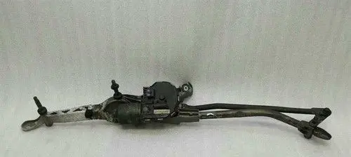 Mercedes-Benz C W205 Front wiper linkage and motor A2128201340