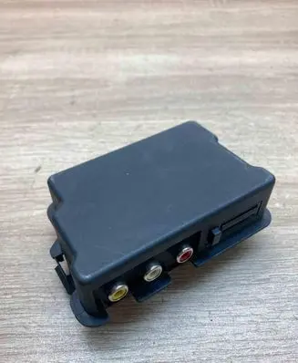 Citroen C5 AUX in-socket connector 96638354XT 95835T
