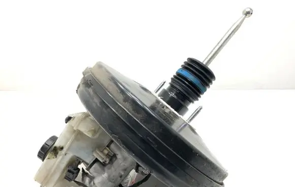 Volkswagen Touran III Brake booster 5QH614105A