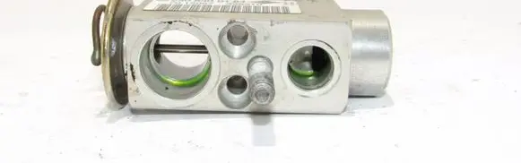 Air conditioning (A/C) expansion valve