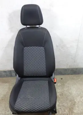 Opel Astra K Front passenger seat FOTELPODGRZEWANY1