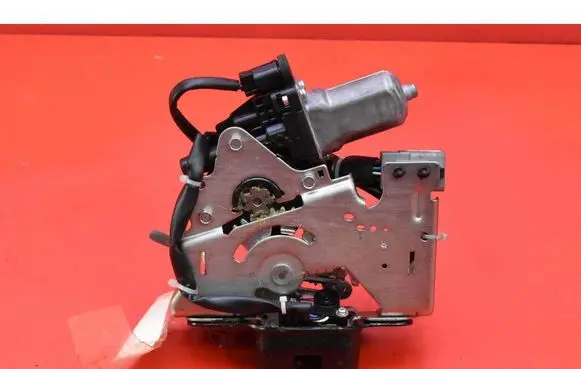 Jeep Grand Cherokee Tailgate/trunk/boot lock/catch/latch A9561313A