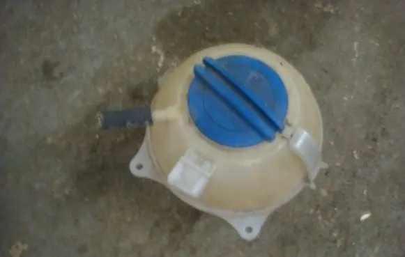 Seat Toledo IV (NH) Coolant expansion tank/reservoir