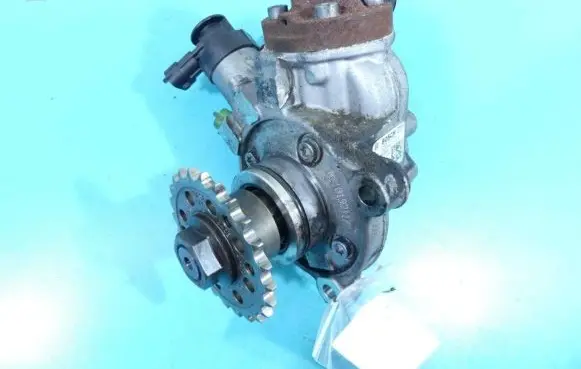 Land Rover Discovery Sport Fuel injection high pressure pump 0445010706 IMPRK1262205