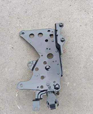 BMW X5 E53 Seat back rest lock catch 7059616