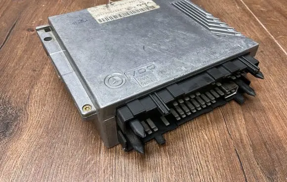 Mercedes-Benz S W140 Engine control unit/module ECU 1405458532 A1405458532