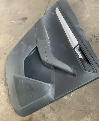 Skoda Karoq Rear door card panel trim