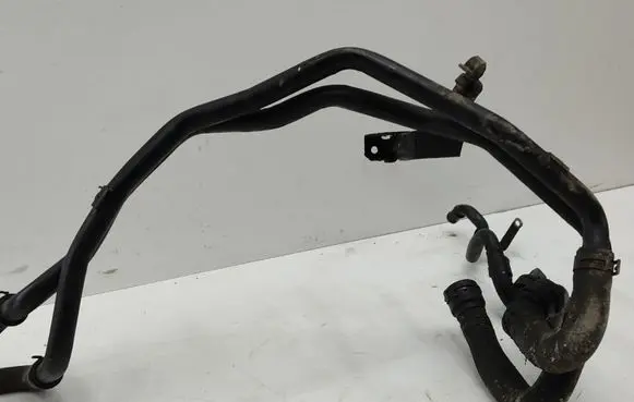 Audi Q7 4L Engine coolant pipe/hose 7L6121070