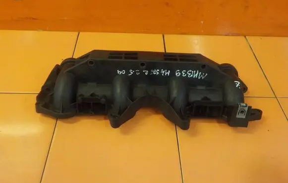 Renault Master II Intake manifold 8200684323A SSACY