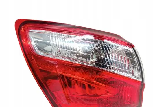 Nissan Qashqai Rear/tail lights