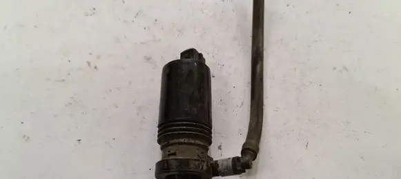 Volvo XC60 Windscreen/windshield washer pump 1013229