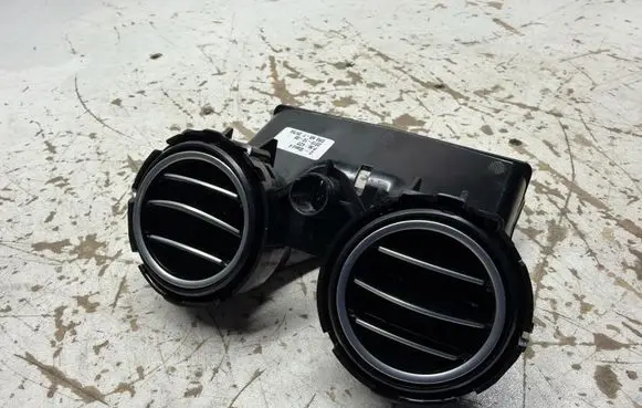Mercedes-Benz E W213 Rear air vent grill A2138309501