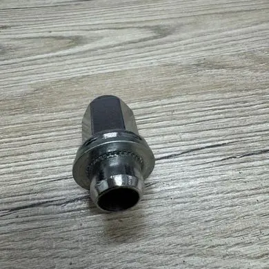 Toyota Avensis T270 Nuts/bolts 