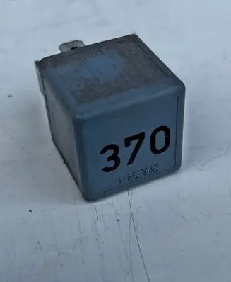 Skoda Roomster (5J) Other relay 8D0951253