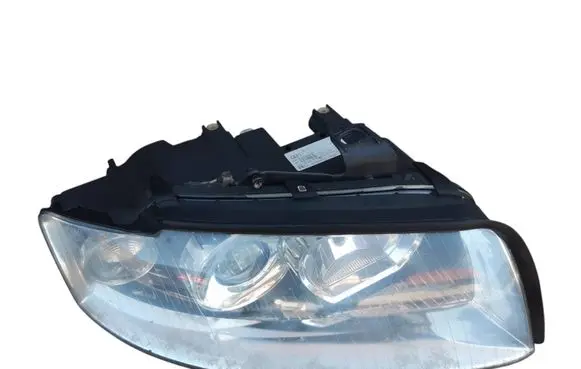 Audi A4 S4 B6 8E 8H Headlight/headlamp 8E0941030C