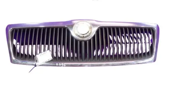 Skoda Octavia Mk2 (1Z) Front grill 
