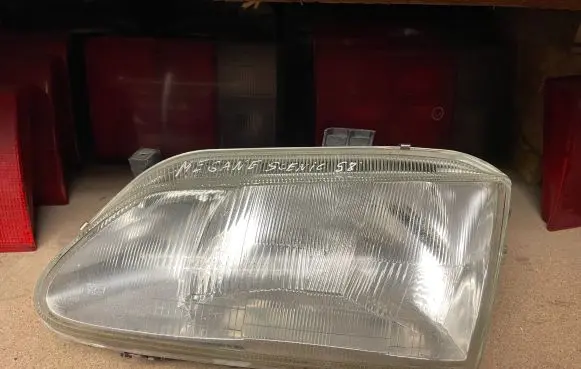 Renault Megane I Headlight/headlamp