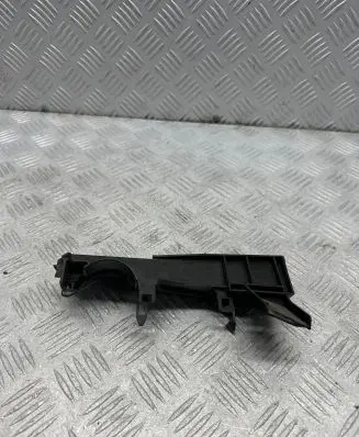 Audi Q7 4M Other engine bay part 4M0971871 ETG5786A