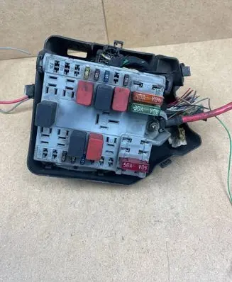 Fiat Punto (188) Fuse module 46766775 46766781 46759171