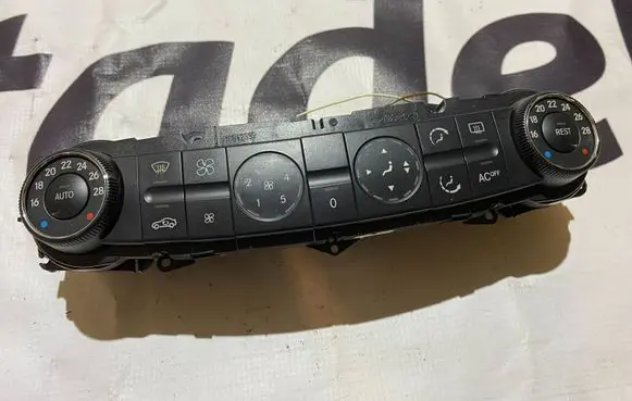 Mercedes-Benz E W212 Climate control unit 2198300185 A2198300185