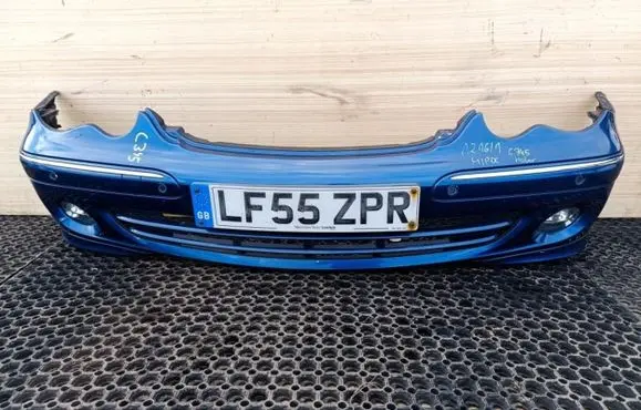 Mercedes-Benz C W203 Front bumper